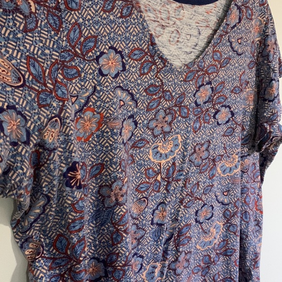 Avenue 💜 Your Tee Short Sleeve T Shirt, Women’s Size 26/28 - Picture 4 of 7